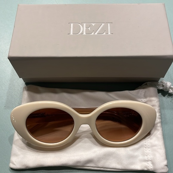 Dezi Sunglasses - Thelma - Picture 4 of 4